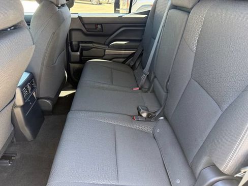 Used 2026 Toyota 4Runner SR5 AWD/4WD image 29