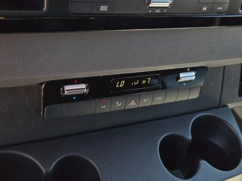 New 2025 Mercedes-Benz Sprinter 2500 image 33