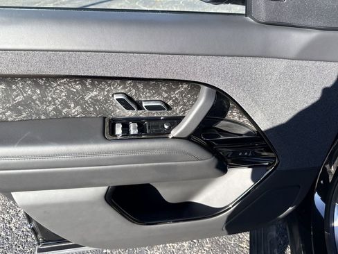 Used 2023 Land Rover Range Rover Sport First Edition image 27