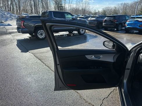 Used 2024 Kia Forte LXS image 22