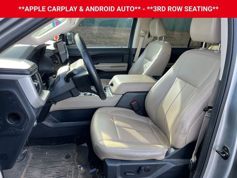 Used 2022 Ford Expedition Max XLT image 6