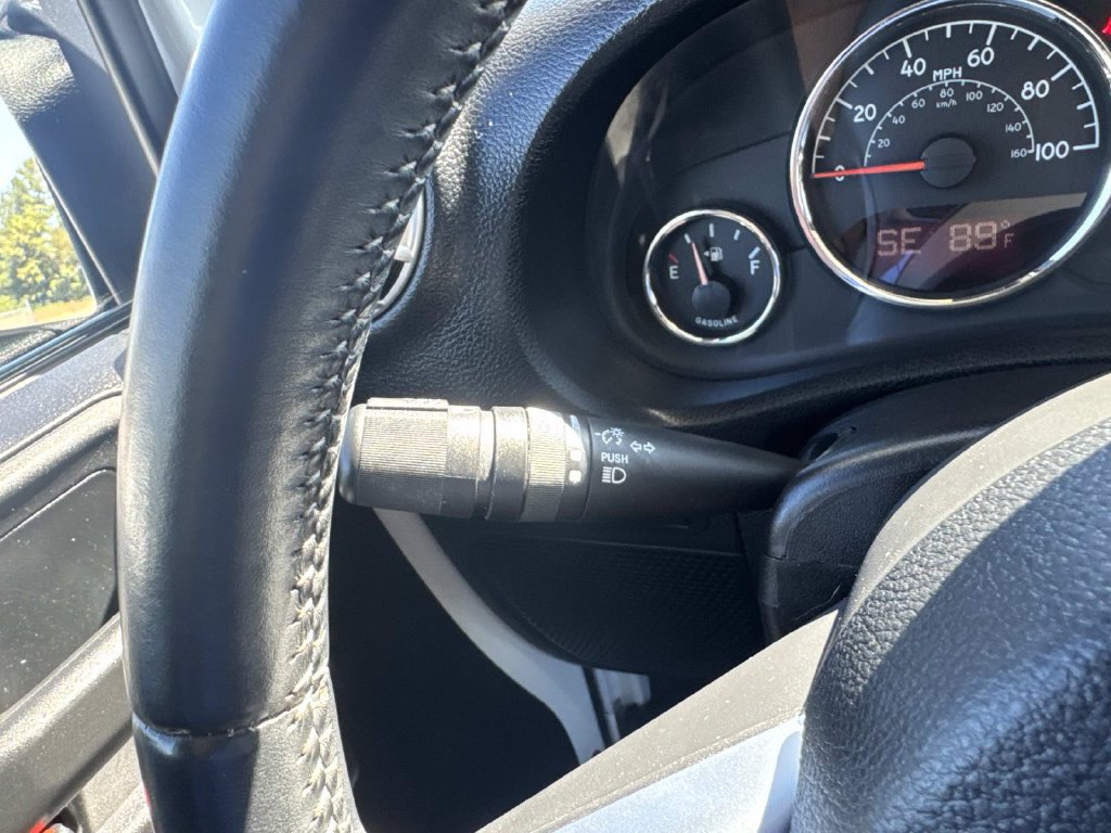 Used 2015 Jeep Wrangler Unlimited Rubicon AWD/4WD image 49
