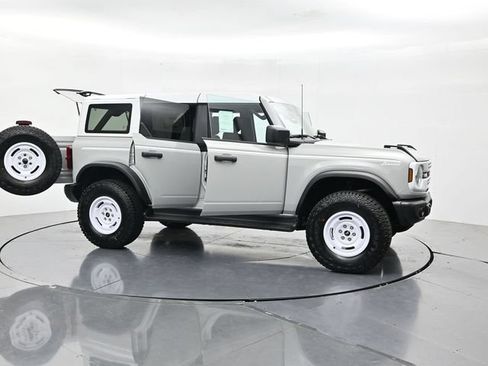 New 2026 Ford Bronco Heritage Edition AWD/4WD image 57