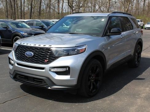 Used 2023 Ford Explorer ST w/ Equipment Group 401A image 9