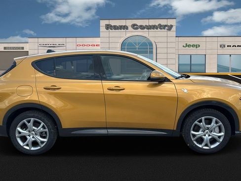 New 2024 Dodge Hornet R/T AWD/4WD image 2
