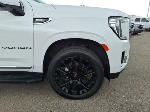 Used 2022 GMC Yukon SLT w/ SLT Premium Package AWD/4WD image 27