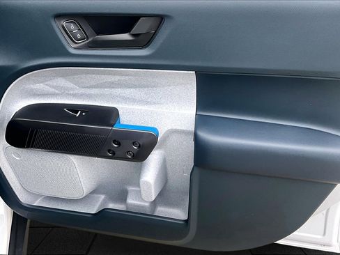 New 2026 Ford Maverick XLT image 28