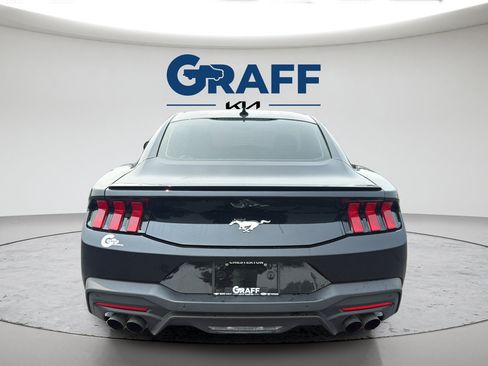 Used 2025 Ford Mustang Premium RWD image 6