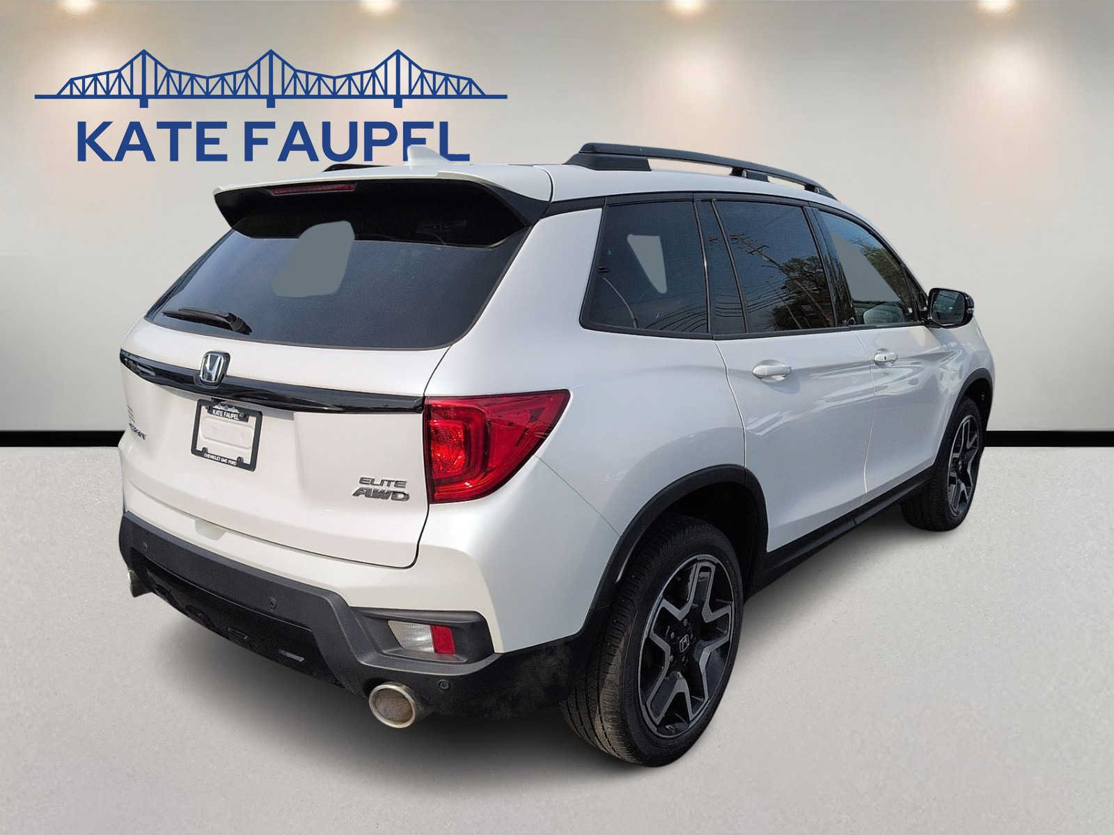 Used 2023 Honda Passport Elite image 7