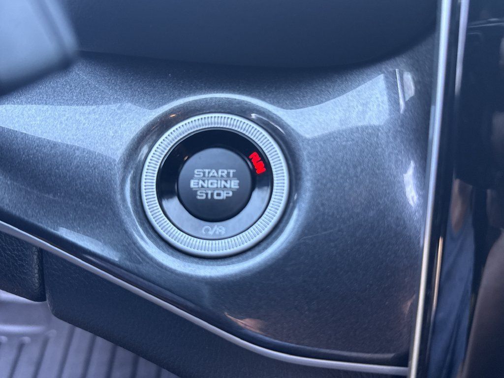 Used 2021 Jeep Grand Cherokee L Laredo AWD/4WD image 22