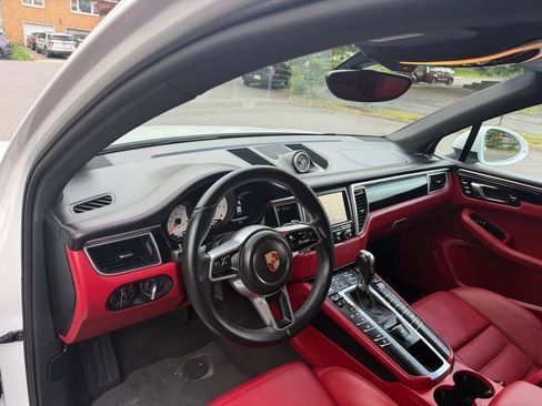 Used 2015 Porsche Macan S AWD/4WD image 13