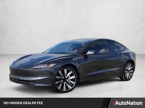Used 2026 Tesla Model 3 RWD image 1