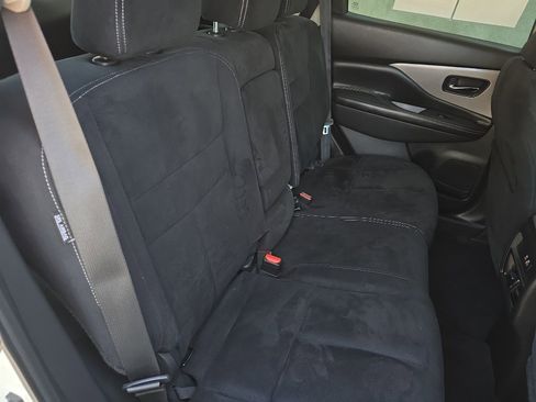 Used 2021 Nissan Murano SV image 28