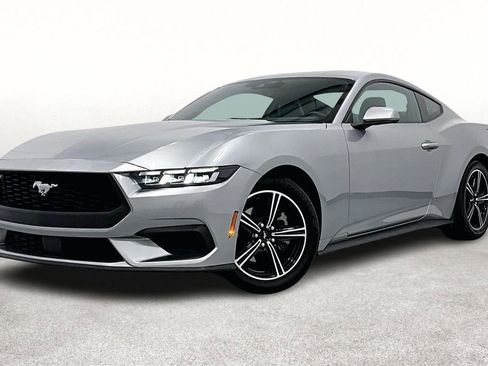 Used 2024 Ford Mustang Premium image 14