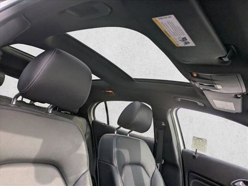 Used 2019 Mercedes-Benz GLA 250 image 20