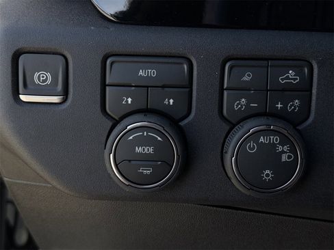 New 2026 Chevrolet Silverado 1500 LT w/ Texas Edition Plus image 21