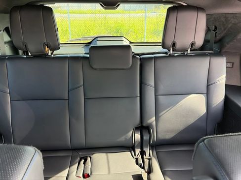 Used 2023 Toyota Sequoia Platinum AWD/4WD image 9
