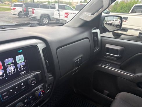 Used 2017 Chevrolet Silverado 1500 LT w/ All Star Edition AWD/4WD image 26