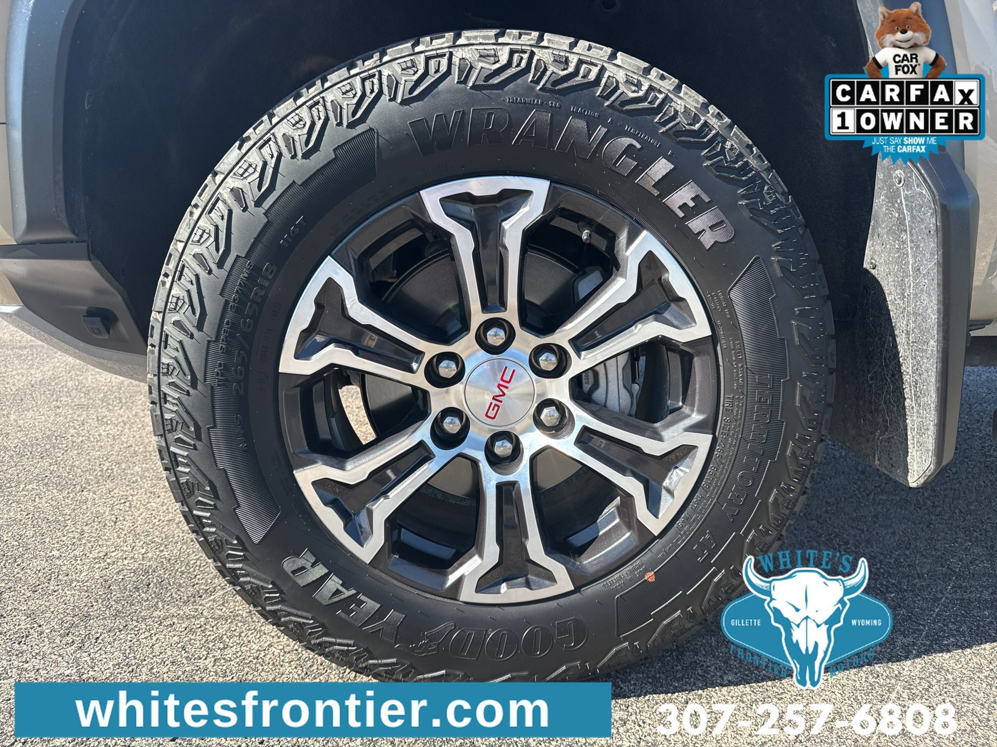 Certified 2023 GMC Canyon AT4 w/ AT4 Premium Package AWD/4WD image 9