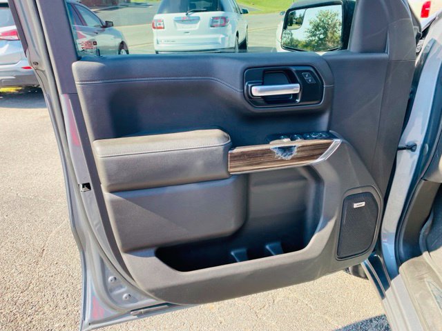 Used 2020 Chevrolet Silverado 1500 RST AWD/4WD image 23
