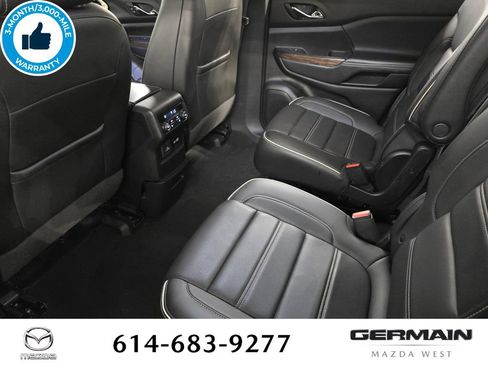 Used 2021 GMC Acadia Denali w/ Denali Technology Package AWD/4WD image 21