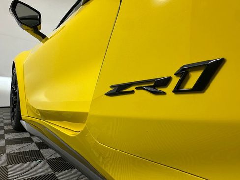Used 2025 Chevrolet Corvette ZR1 w/ Stealth Interior Trim Package RWD image 14