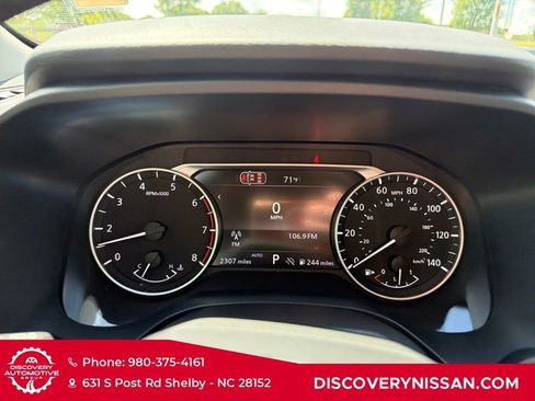 Certified 2026 Nissan Rogue SV AWD/4WD image 28