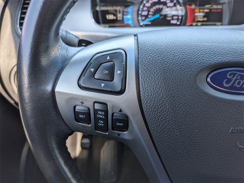 Used 2018 Ford Taurus SHO w/ Driver Assist Package image 16