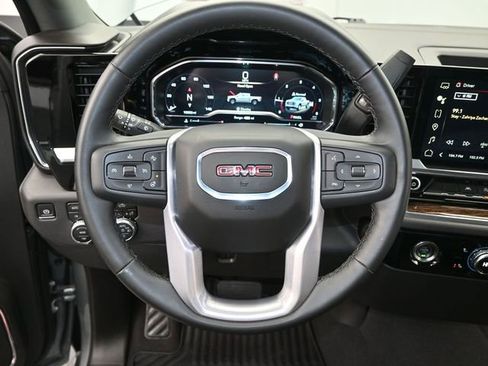 Used 2024 GMC Sierra 1500 Elevation w/ X31 Off-Road Package AWD/4WD image 6