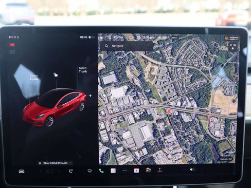 Used 2019 Tesla Model 3 Long Range image 19