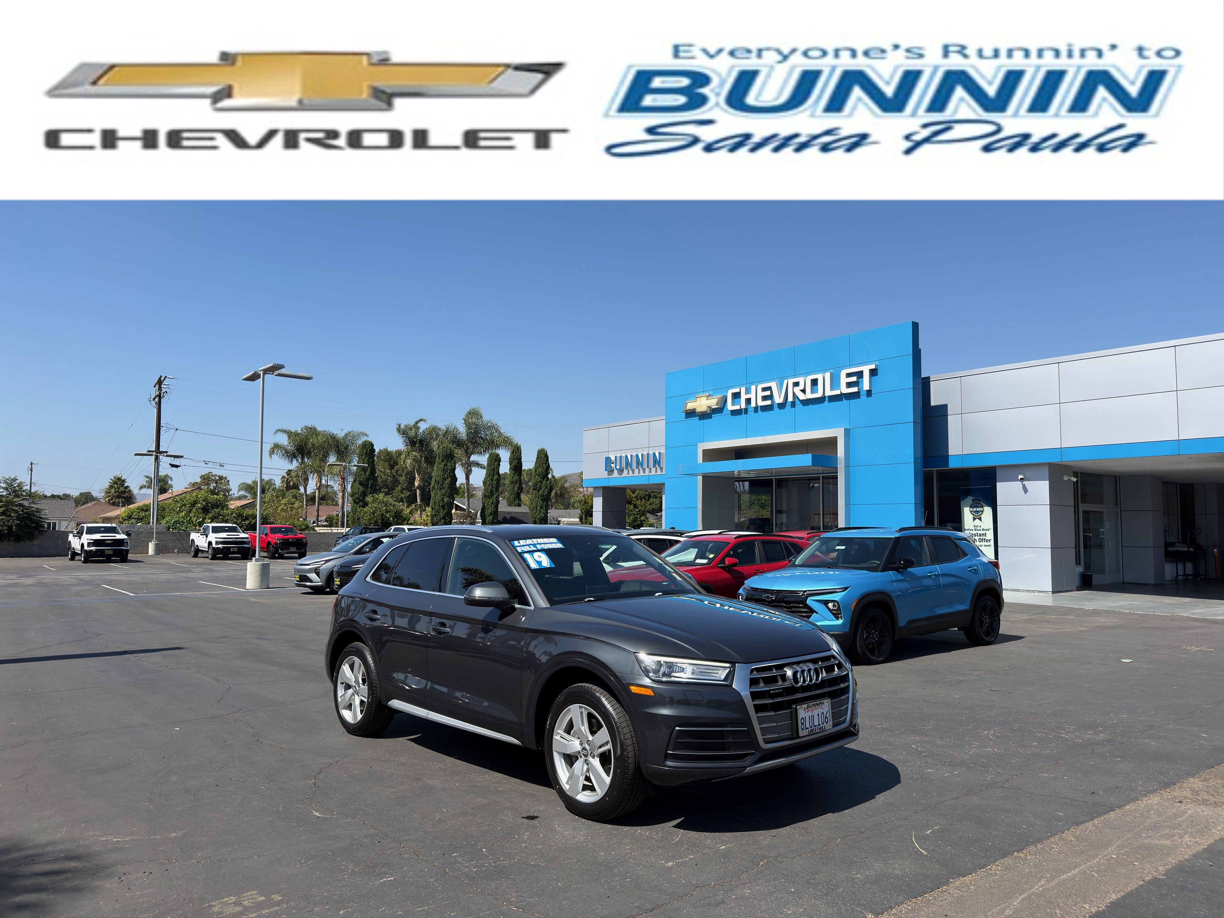 Used 2019 Audi Q5 2.0T Premium w/ Convenience Package AWD/4WD image 1