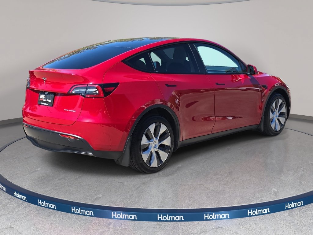 Used 2022 Tesla Model Y Long Range AWD/4WD image 6