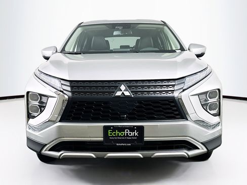 Used 2024 Mitsubishi Eclipse Cross SE AWD/4WD image 2