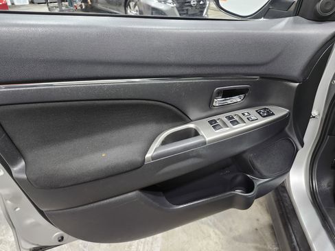 Used 2018 Mitsubishi Outlander Sport LE image 23