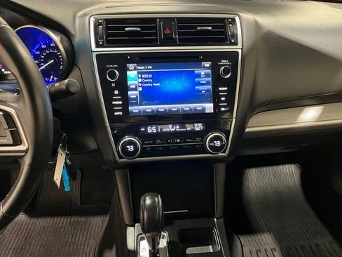 Used 2018 Subaru Legacy 2.5i Premium AWD/4WD image 28
