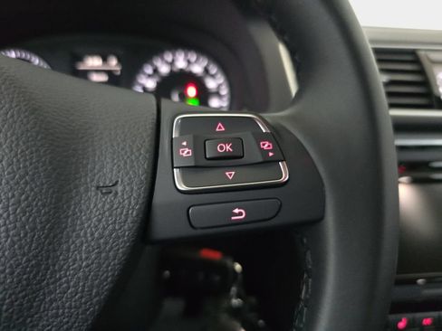 Used 2014 Volkswagen Passat 1.8T SE FWD image 20
