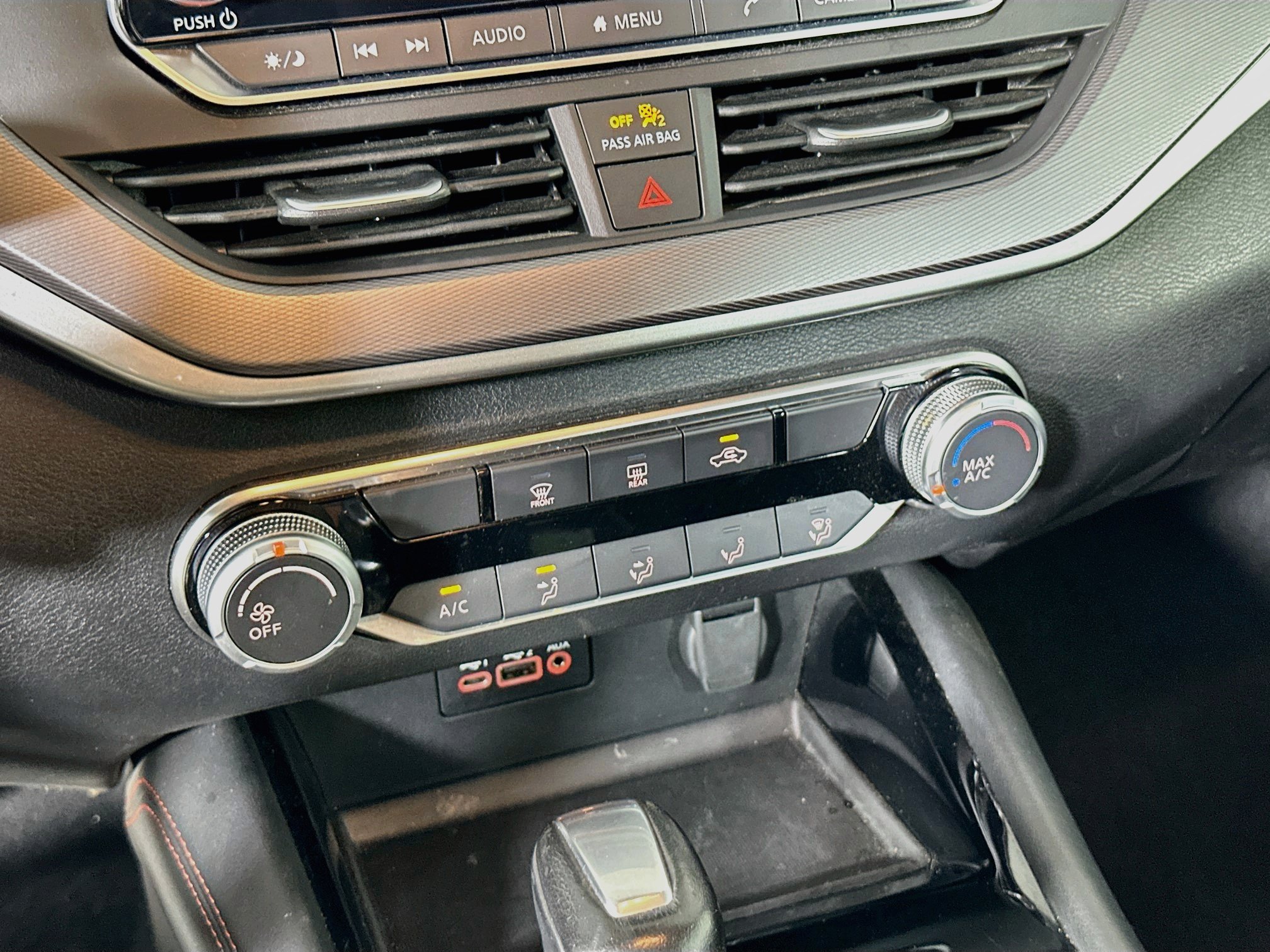 Used 2024 Nissan Altima 2.5 SR FWD image 23
