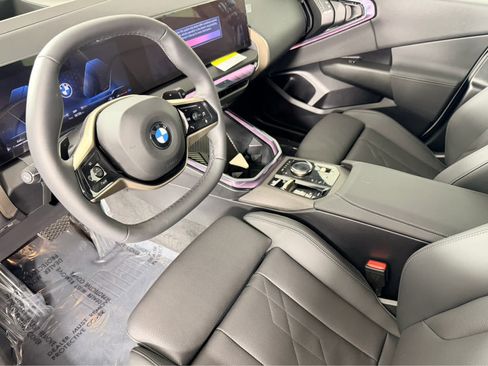 Certified 2025 BMW X3 xDrive30i w/ Premium Package image 11