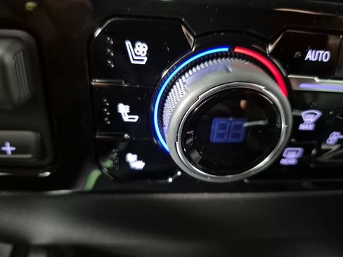 New 2026 Chevrolet Silverado 1500 LTZ w/ Z71 Off-Road Package image 25