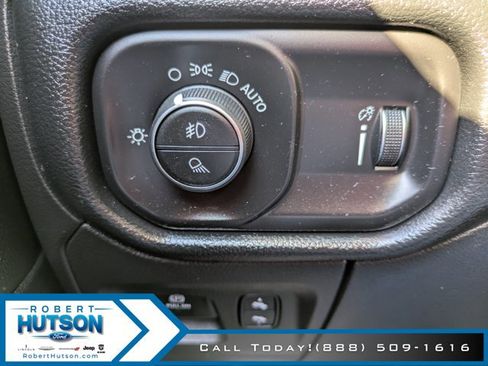Used 2021 RAM 1500 Big Horn image 26