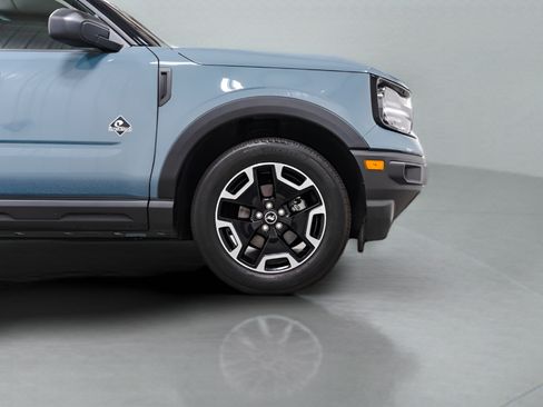 Used 2023 Ford Bronco Sport Outer Banks AWD/4WD image 7