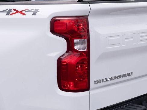 Used 2021 Chevrolet Silverado 1500 W/T w/ WT Fleet Convenience Package AWD/4WD image 18
