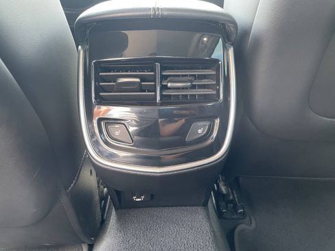 Used 2019 Cadillac XTS Luxury FWD image 10