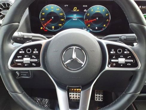 Used 2023 Mercedes-Benz GLA 250 image 8