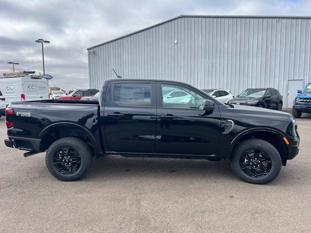 New 2026 Ford Ranger Lariat w/ FX4 Off-Road Package AWD/4WD image 6