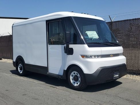 New 2025 Chevrolet Brightdrop 400 w/ Battery Pack, Max Range AWD/4WD image 3
