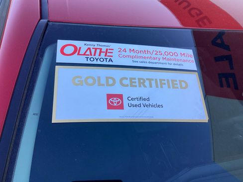 Certified 2025 Toyota Camry LE image 6