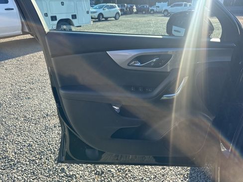 Used 2019 Chevrolet Blazer L image 16
