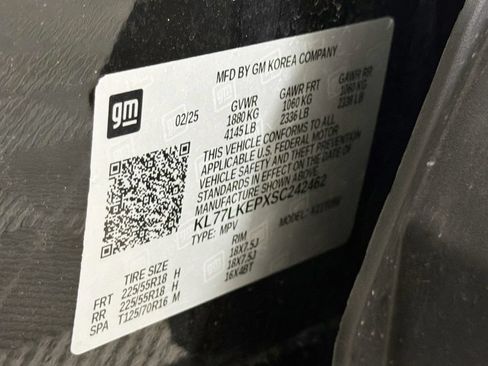Used 2025 Chevrolet Trax ACTIV FWD image 33