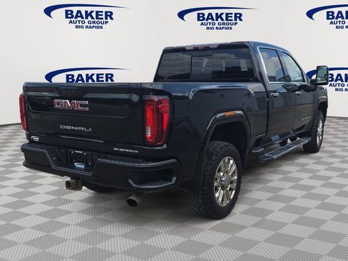Used 2022 GMC Sierra 3500 Denali w/ Denali Ultimate Package AWD/4WD image 3